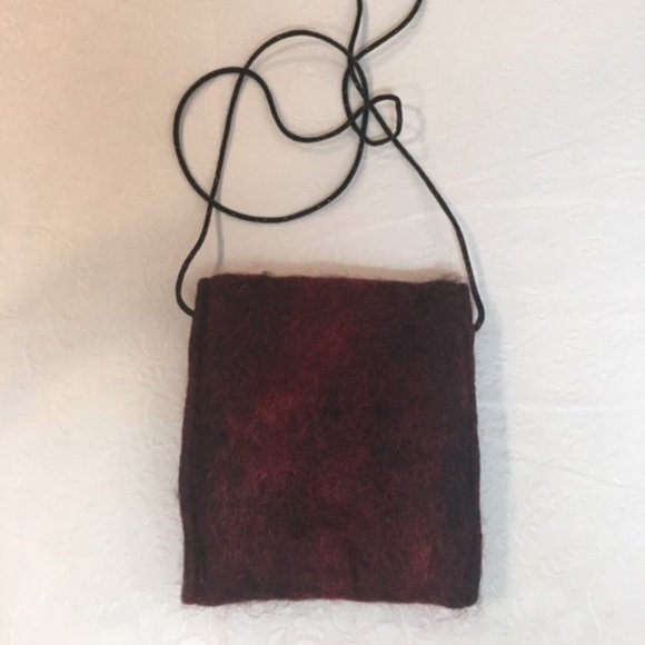 Handmade Hand Dyed Felted Crossbody/Purse Bag From Martha's Vineyard LIKE NEW - Picture 4 of 8